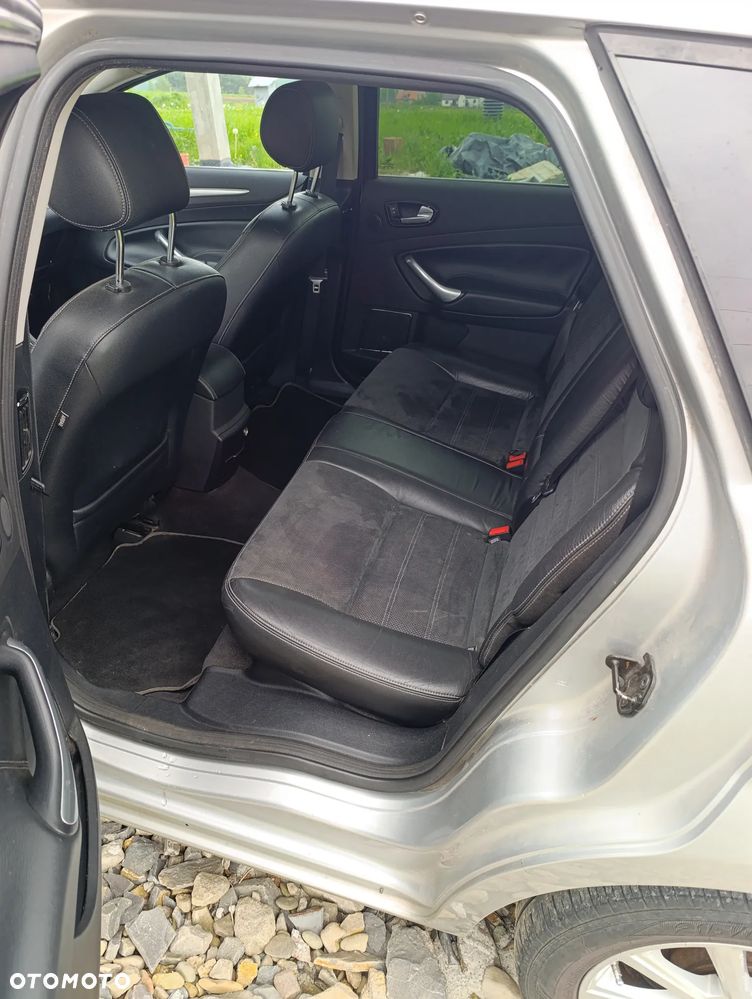 Ford Mondeo 2.0 TDCi Titanium - 3
