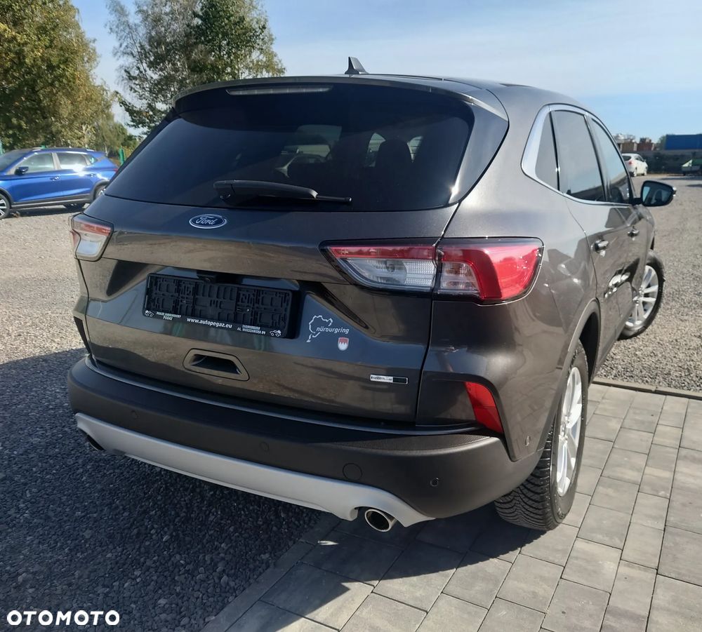 Ford Kuga 2.0 TDCi FWD Titanium - 9