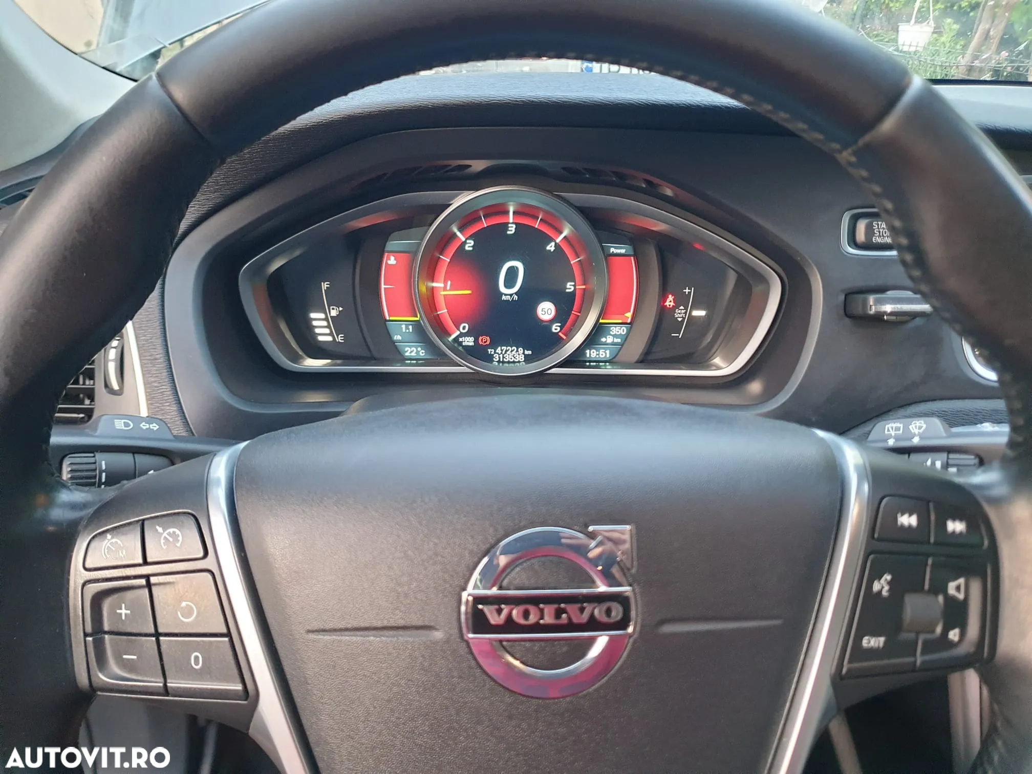 Volvo V40 - 22