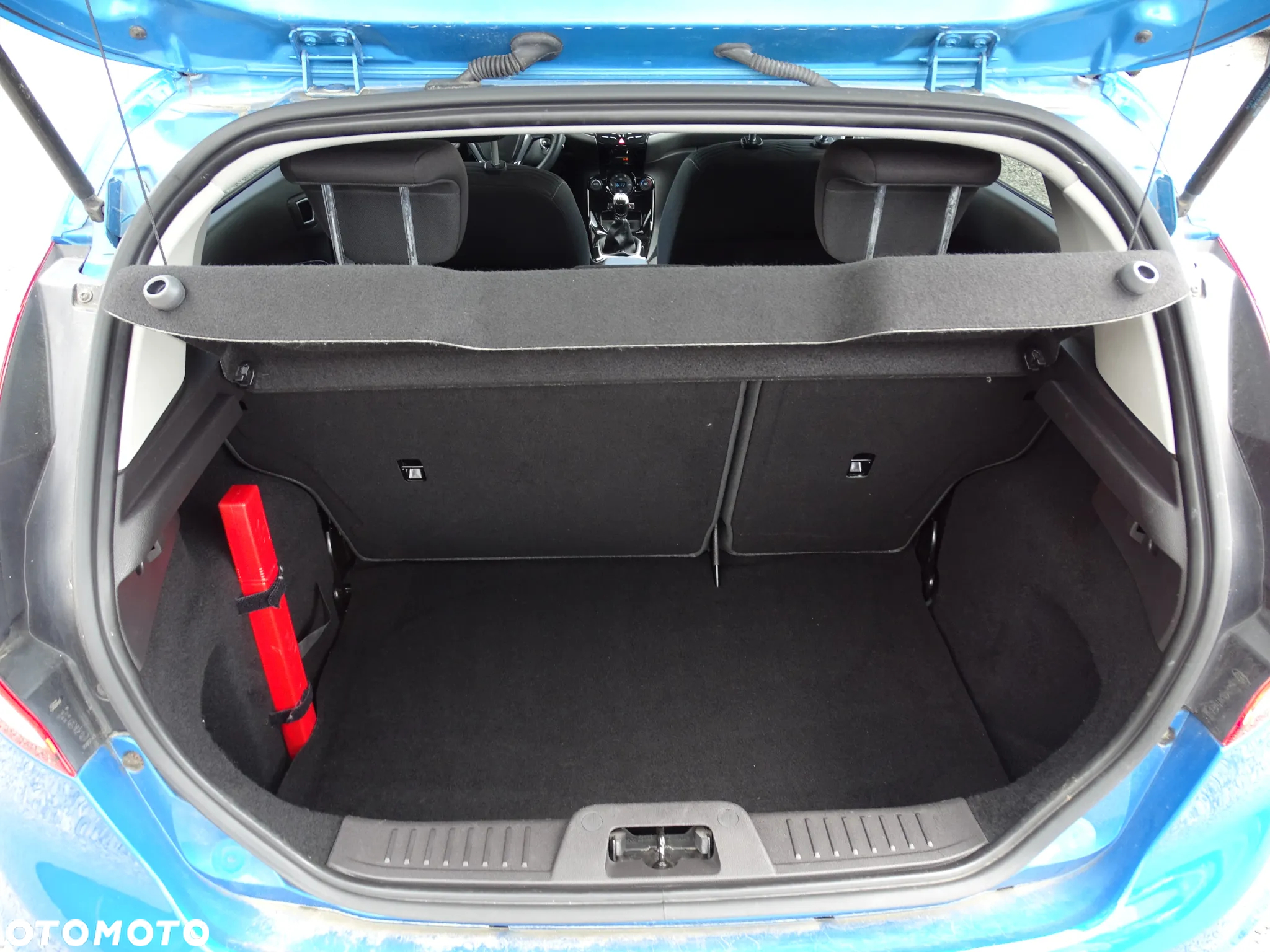Ford Fiesta - 12