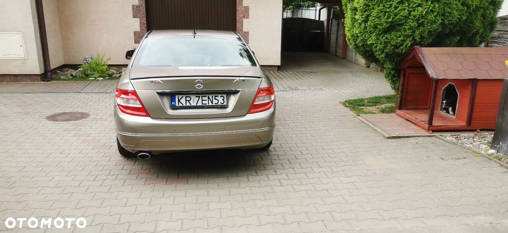 Mercedes-Benz Klasa C 220 CDI DPF Classic - 5