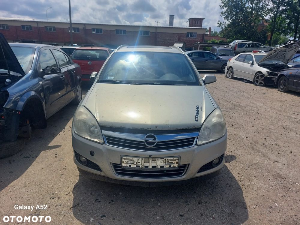 Zderzak OPEL ASTRA H KOMBI 1,9D 07R. maska,drzwi,lampy,klapa.... - 1