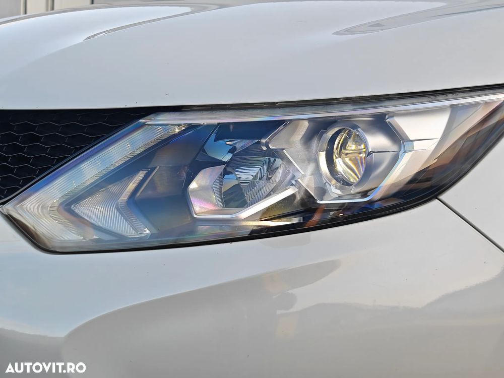 Nissan Qashqai 1.6 DCI TEKNA+ - 19