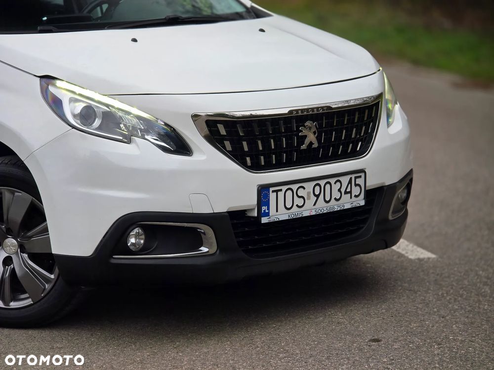 Peugeot 2008 BlueHDi 100 STOP & START Style - 33