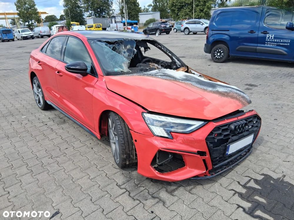 Audi S3 Limousine TFSI Quattro S tronic - 4