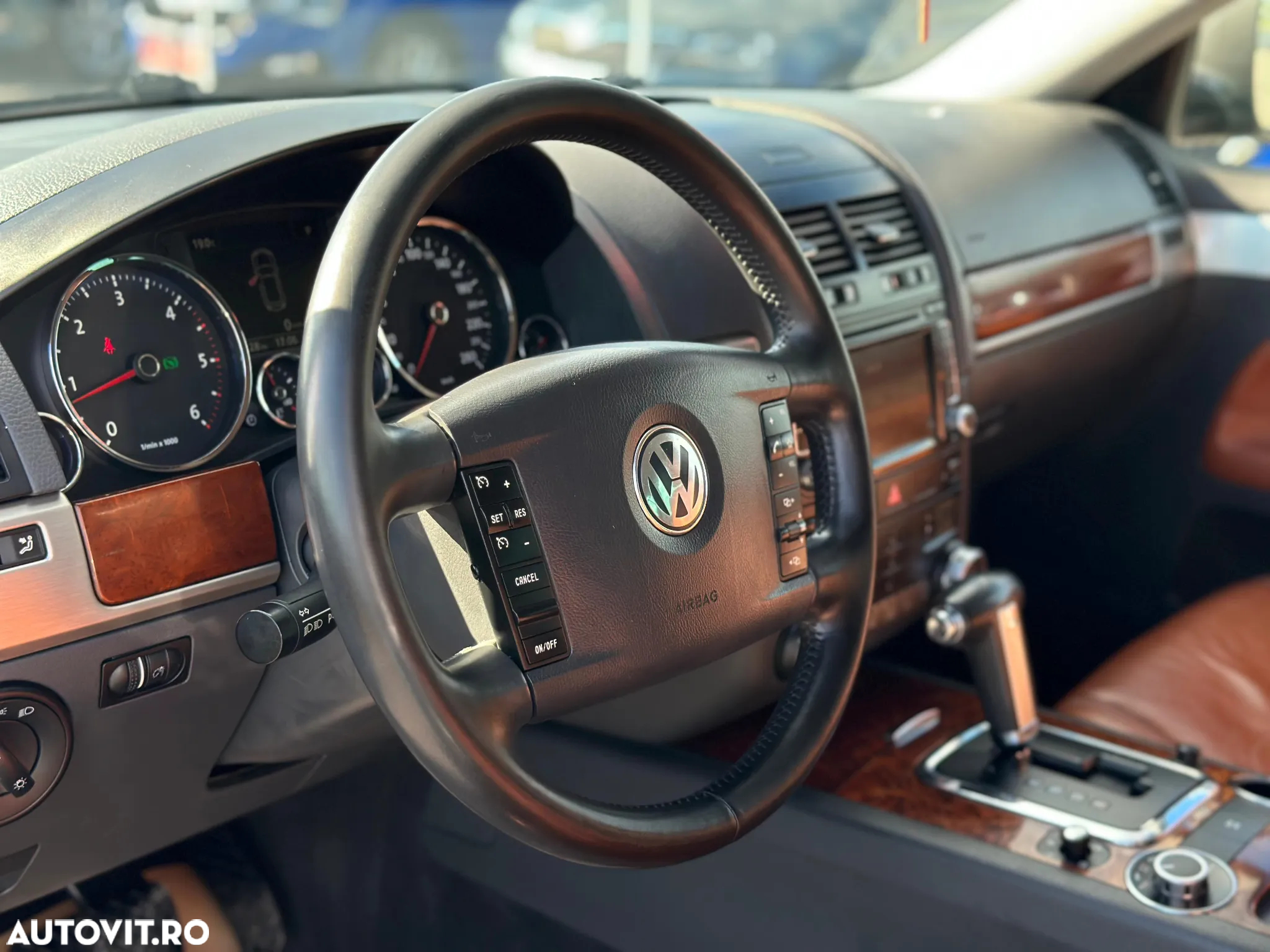 Volkswagen Touareg 3.0 V6 TDI DPF Tipt. Individual - 8