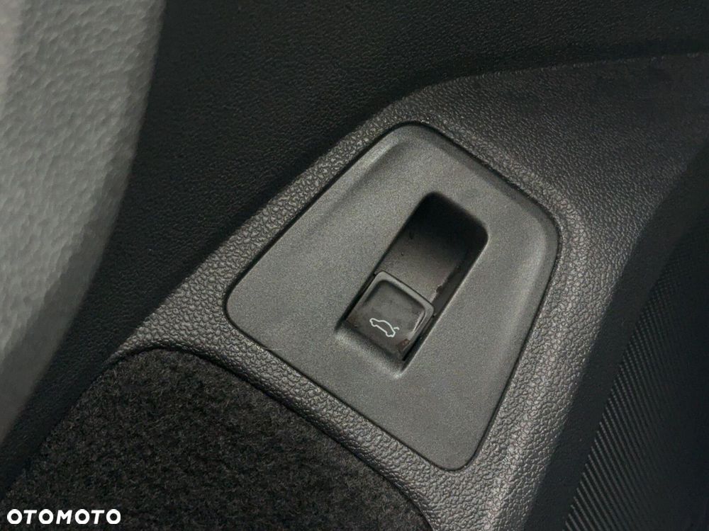 Volkswagen Tiguan 2.0 TDI SCR 4Mot R-Line DSG - 35