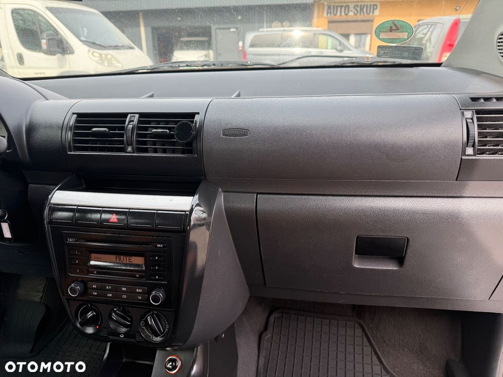 Volkswagen Fox - 8