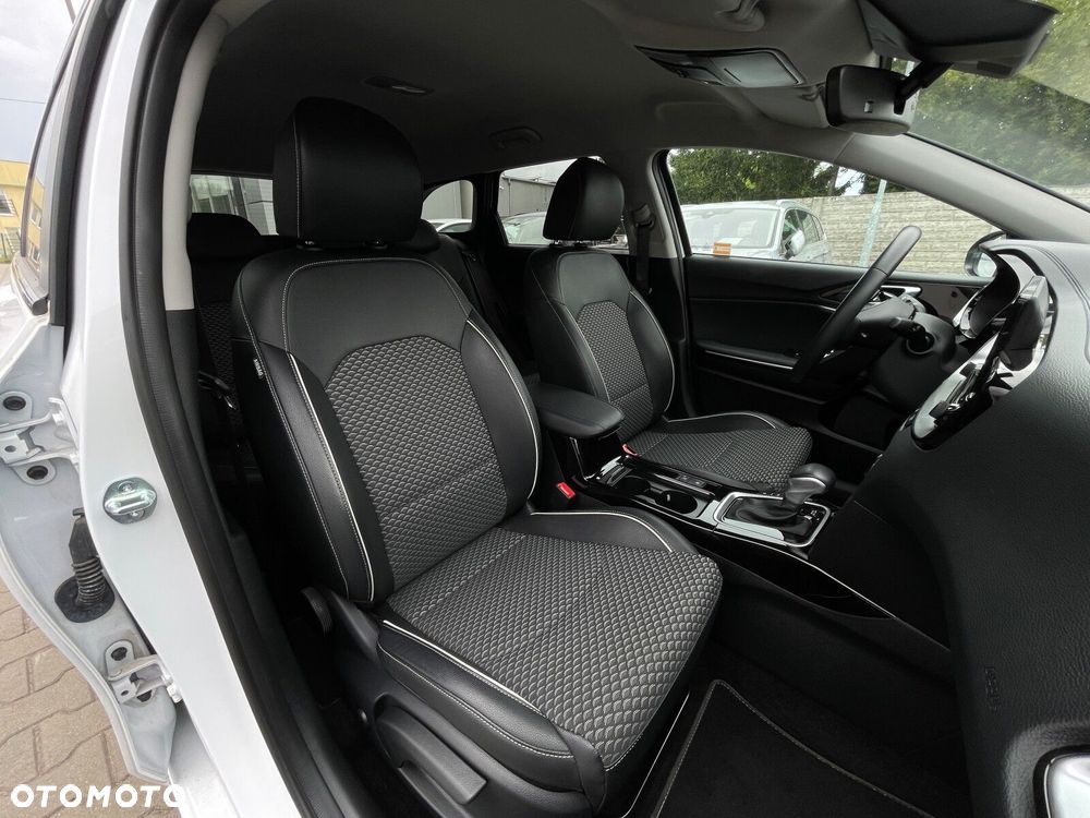 Kia Ceed 1.6 GDI PHEV Business Line DCT - 19