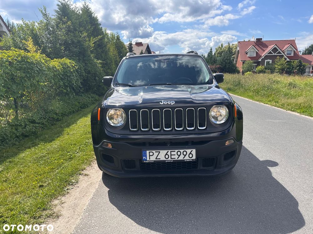 Jeep Renegade 1.6 E-TorQ Sport FWD - 3