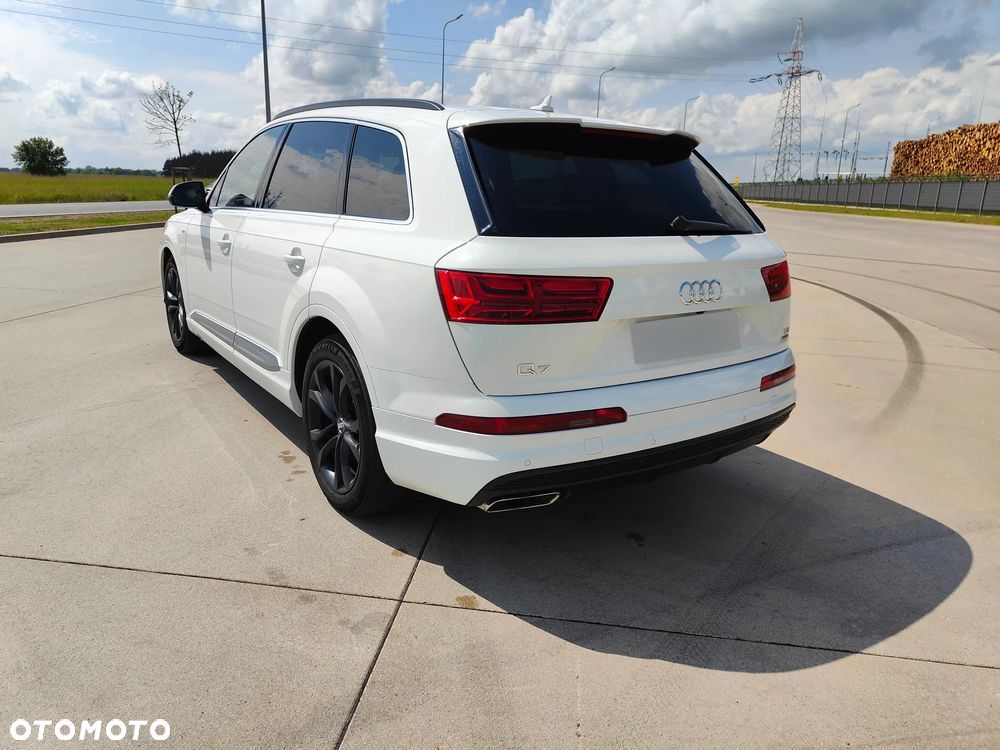 Audi Q7 3.0 TDI Quattro Tiptronic - 5