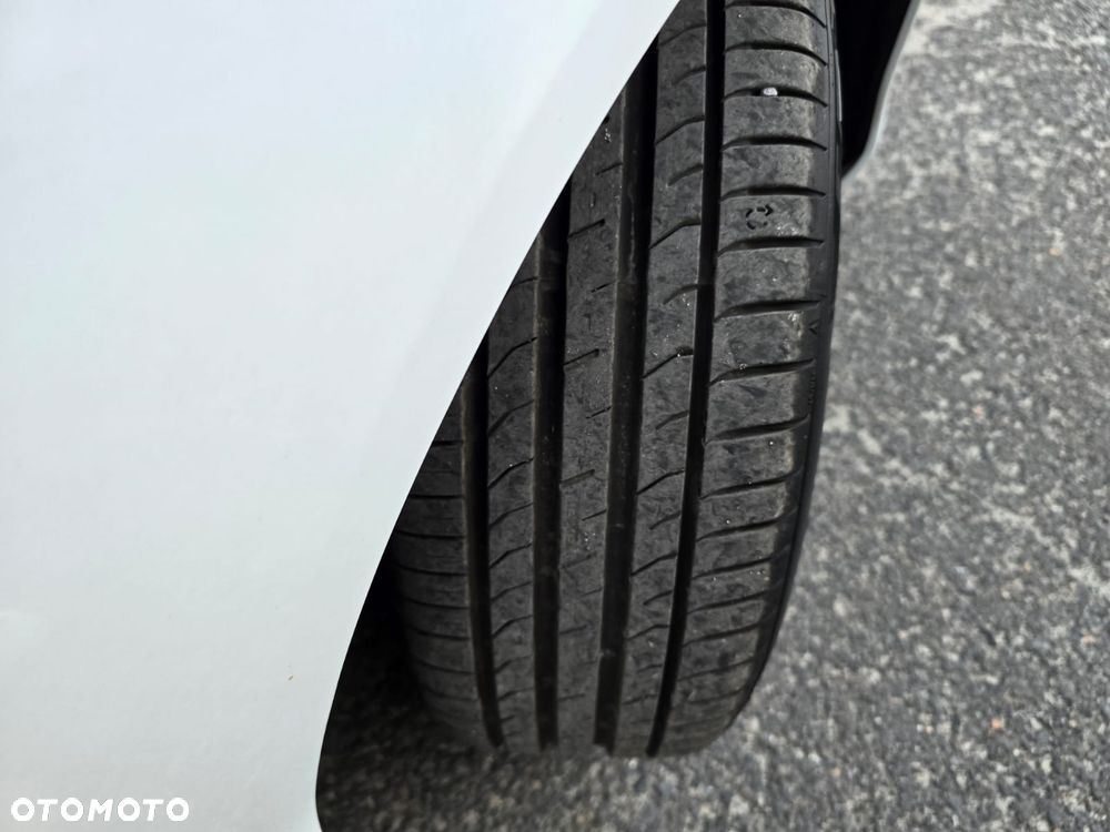 Ford B-MAX 1.0 EcoBoost Titanium - 18