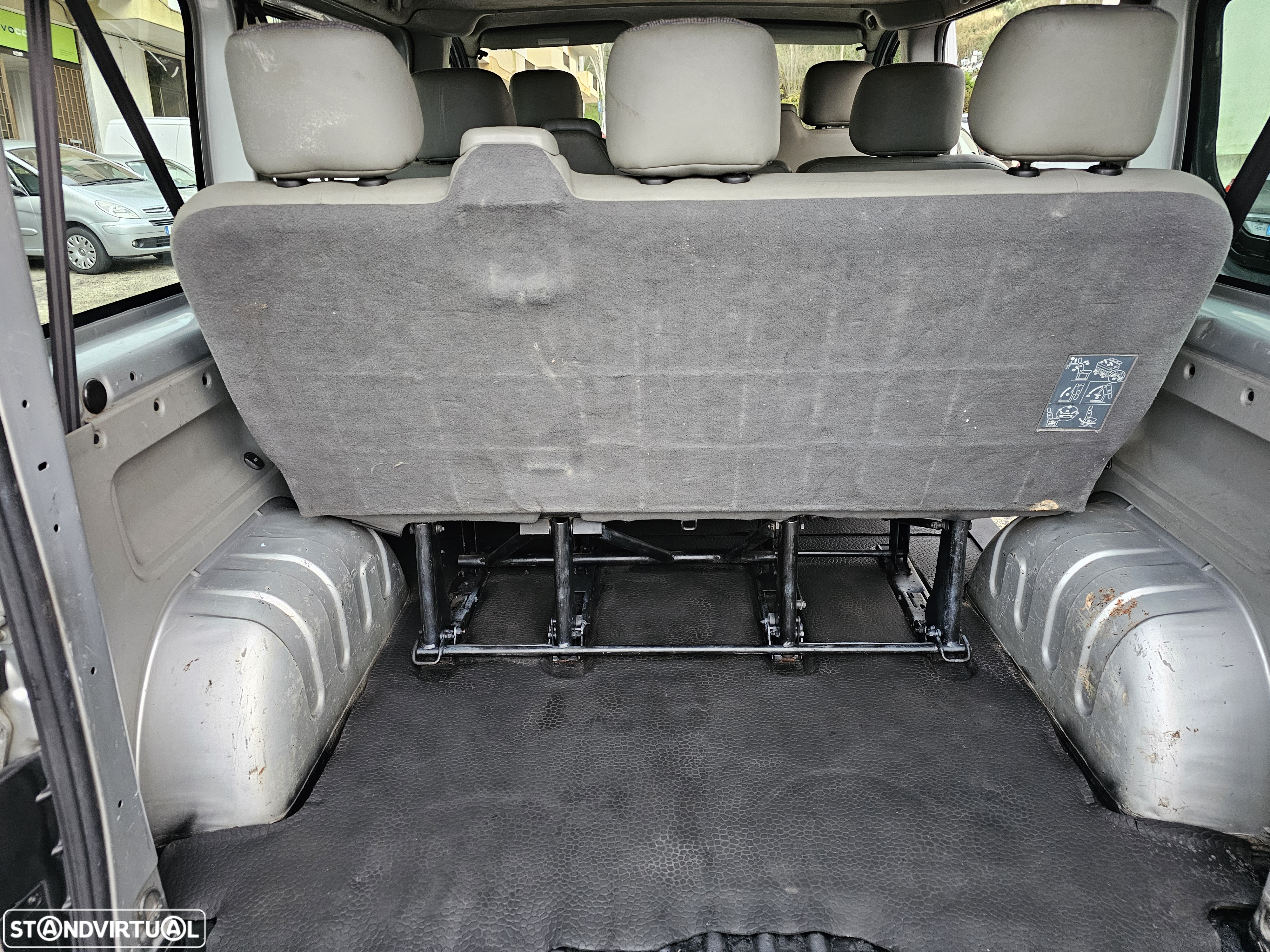 Renault Trafic 1.9 dCi L1H1 1.2T 100 9 - 16
