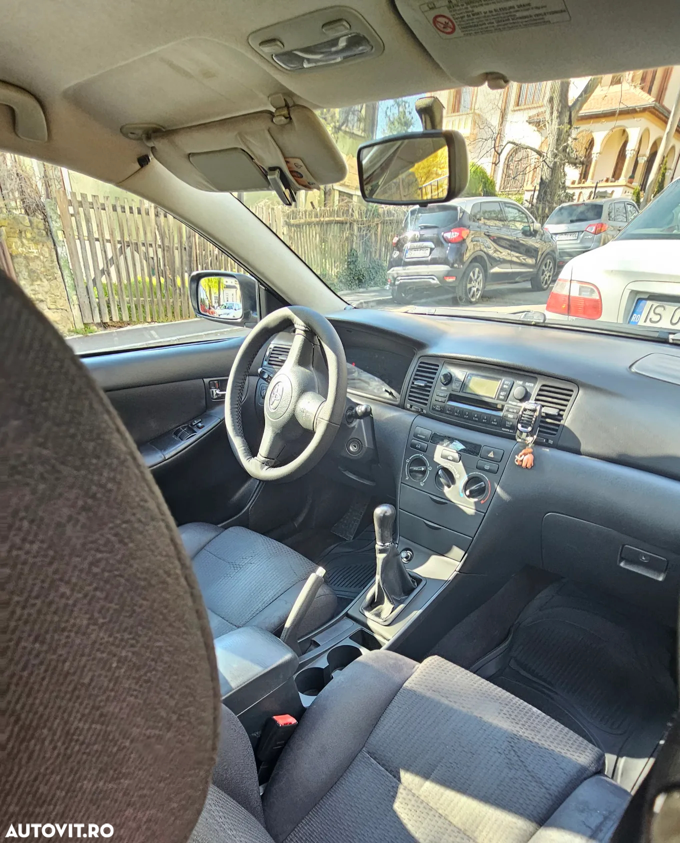 Toyota Corolla 1.4 Sdn. Terra - 6