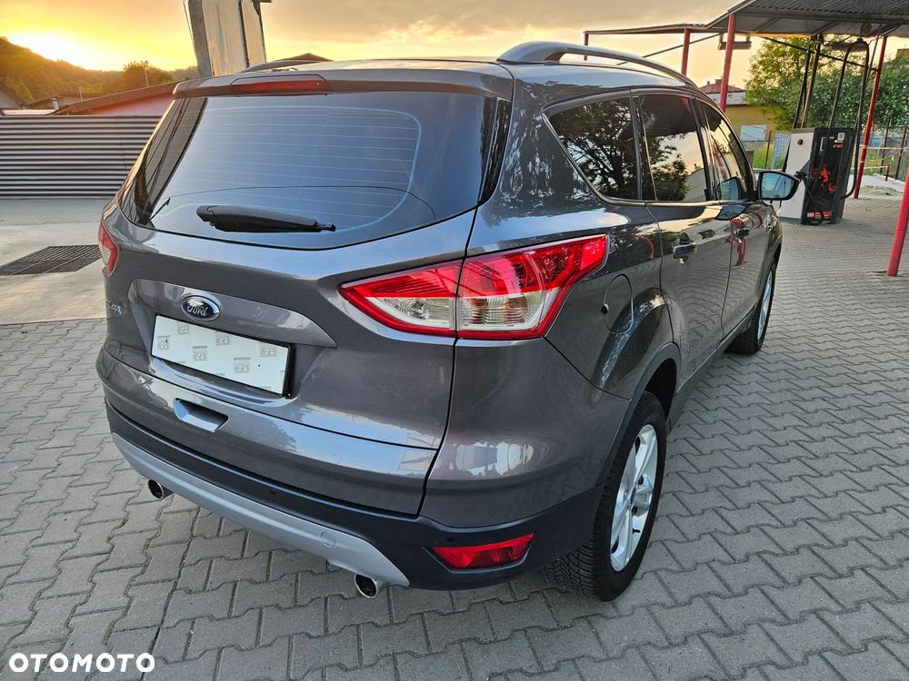 Ford Kuga - 8