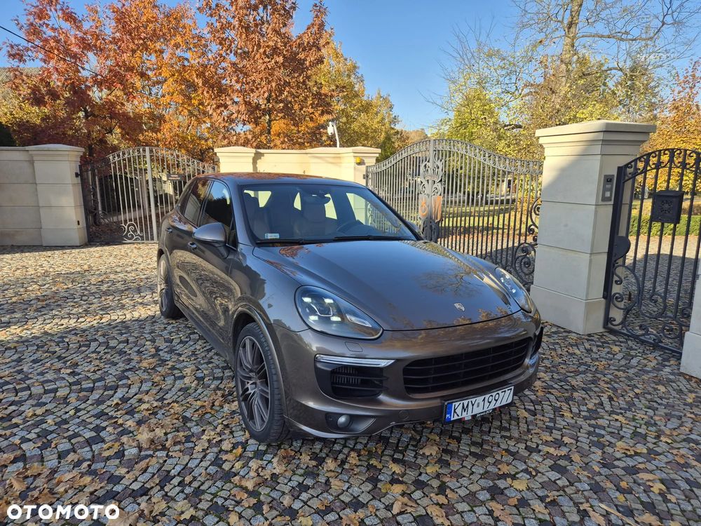 Porsche Cayenne - 12