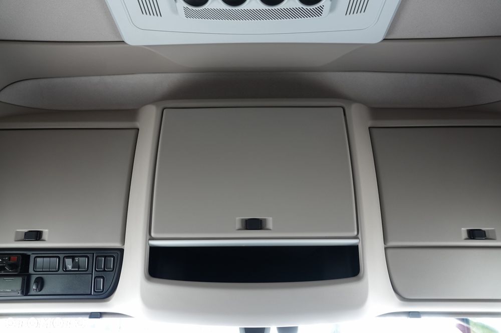 DAF XF 530 / HYDRAULIKA / KLIMA POSTOJOWA  /  SUPER SPACE CAB / CAŁA NA PODUSZKACH / TV / ALUFELGI - 35