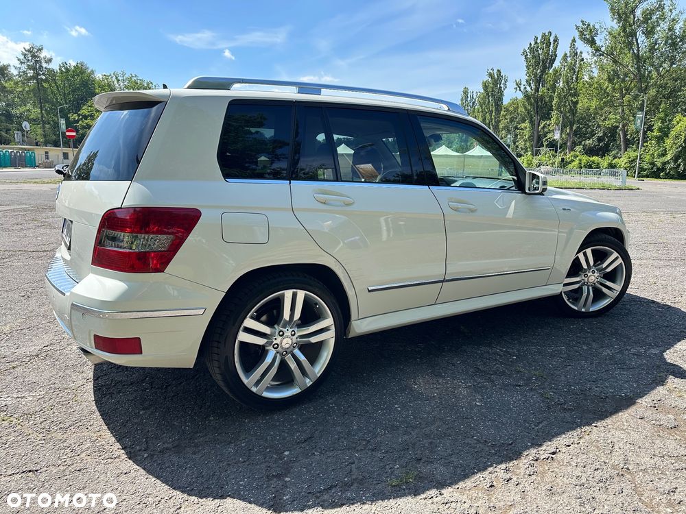 Mercedes-Benz GLK - 7