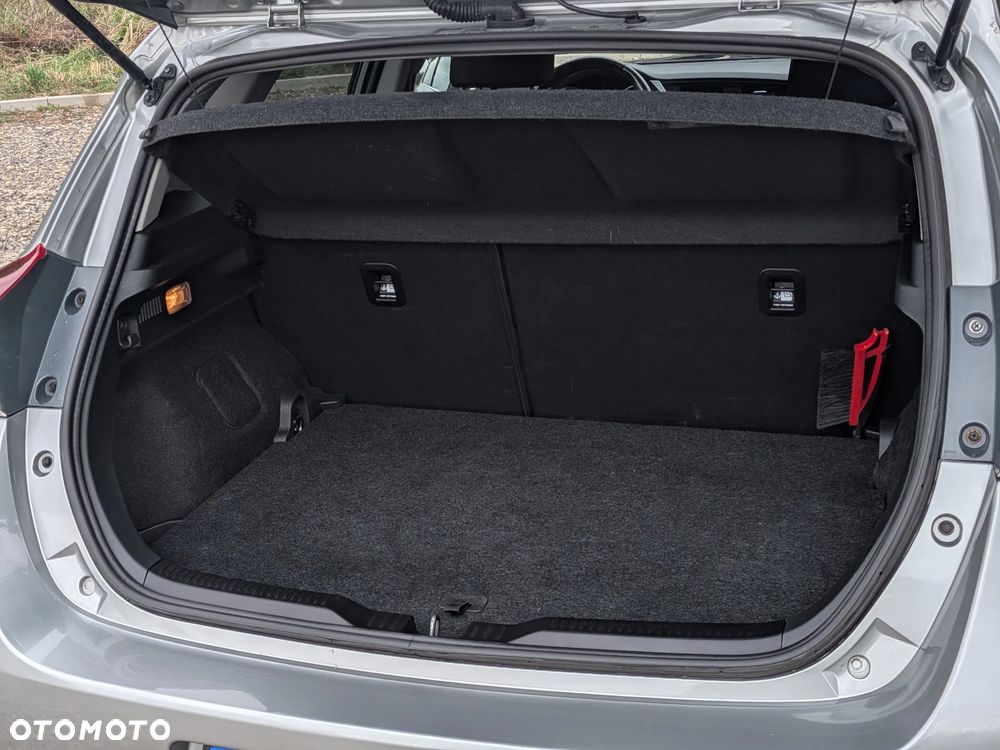 Toyota Auris 1.6 Prestige - 11