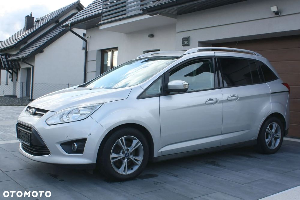 Ford C-MAX 1.6 TDCi Edition - 10