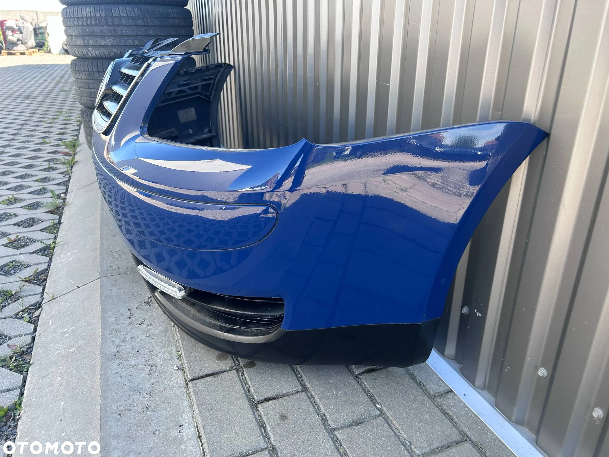 VW Touran I Zderzak przód przedni kompletny grill LL5M Ładny - 9