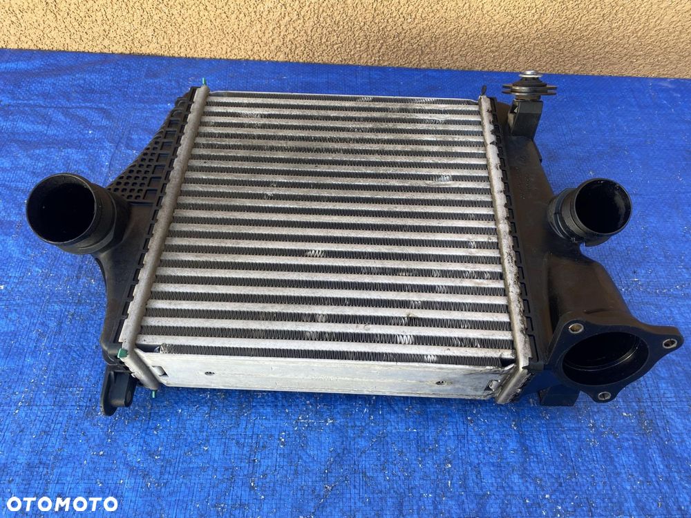 AUDI SQ7 4M 4M0145803 LEWA CHŁODNICA INTERCOOLER / ORYGINAŁ - 3
