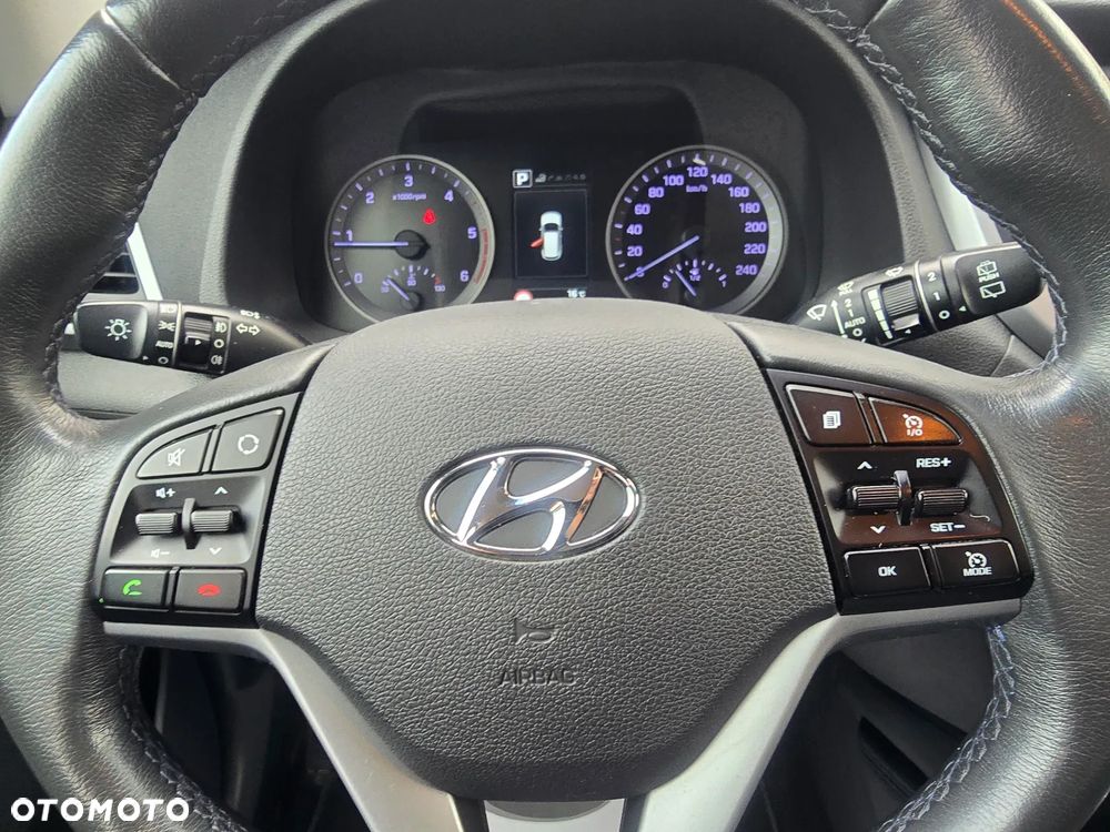 Hyundai Tucson 2.0 CRDi 4WD Automatik Advantage - 9