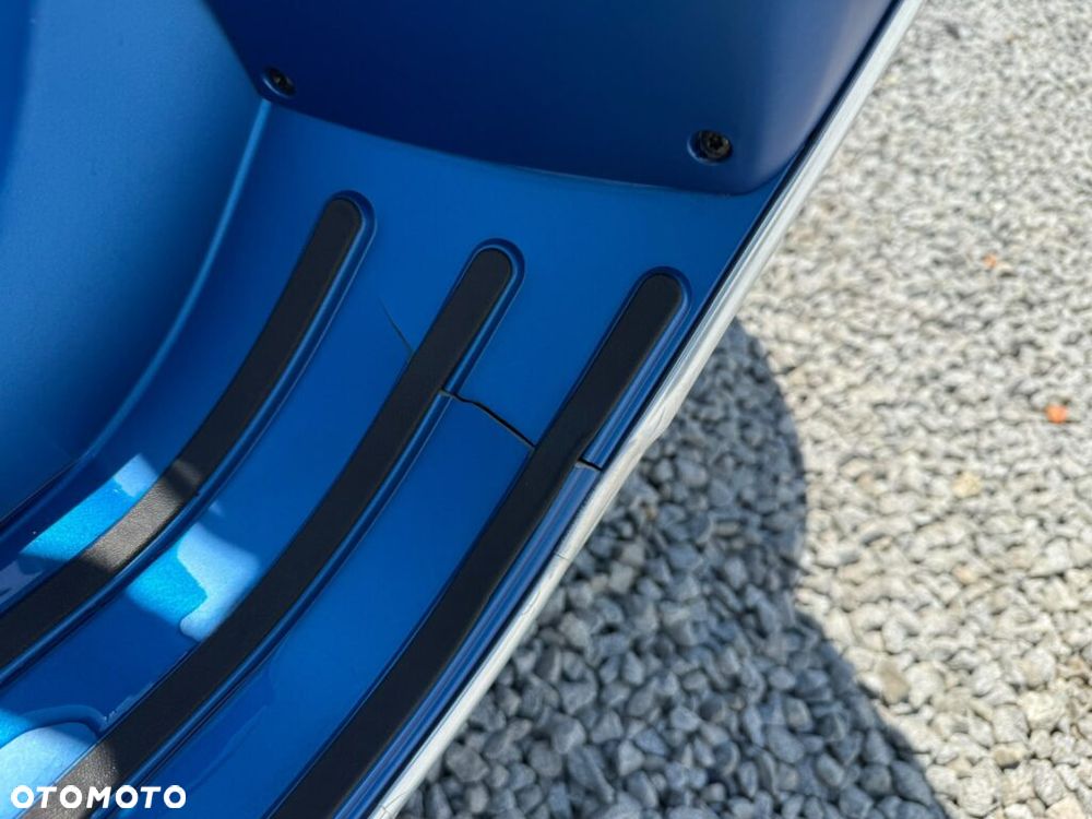 Piaggio Vespa - 13