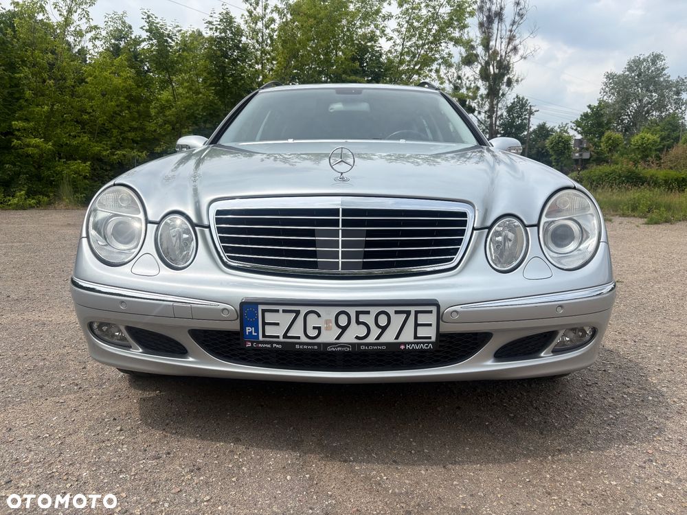 Mercedes-Benz Klasa E 320 CDI 4Matic Automatik Elegance DPF - 4