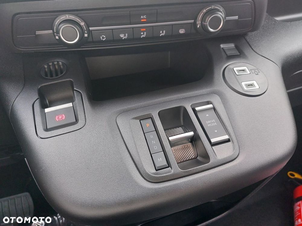 Fiat Doblo XL Furgon 130KM Automat - 20
