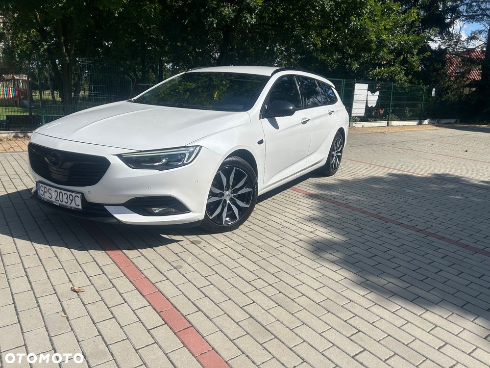 Opel Insignia 2.0 BiTurbo 4x4 Exclusive - 2