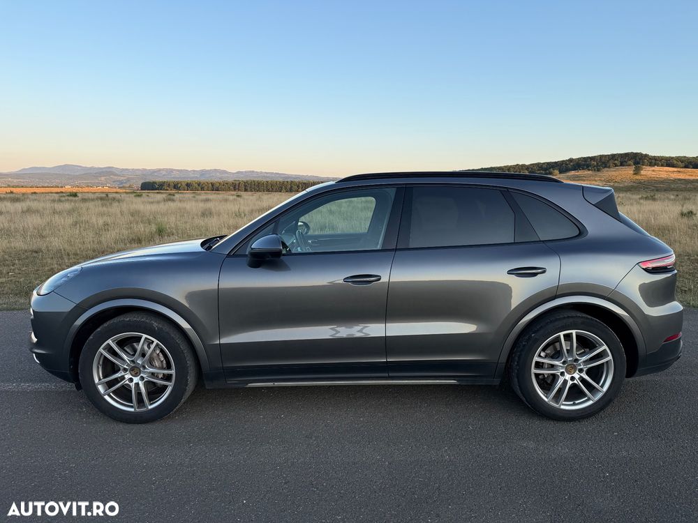 Porsche Cayenne - 31