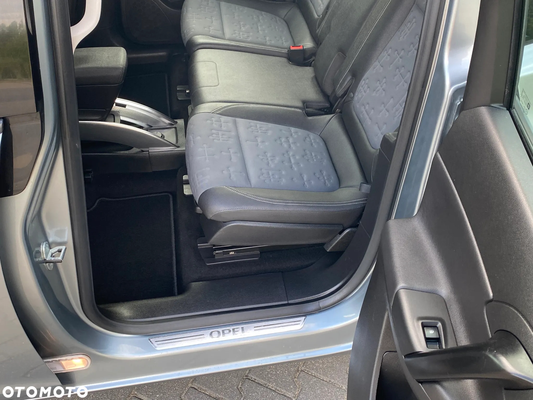 Opel Meriva - 34