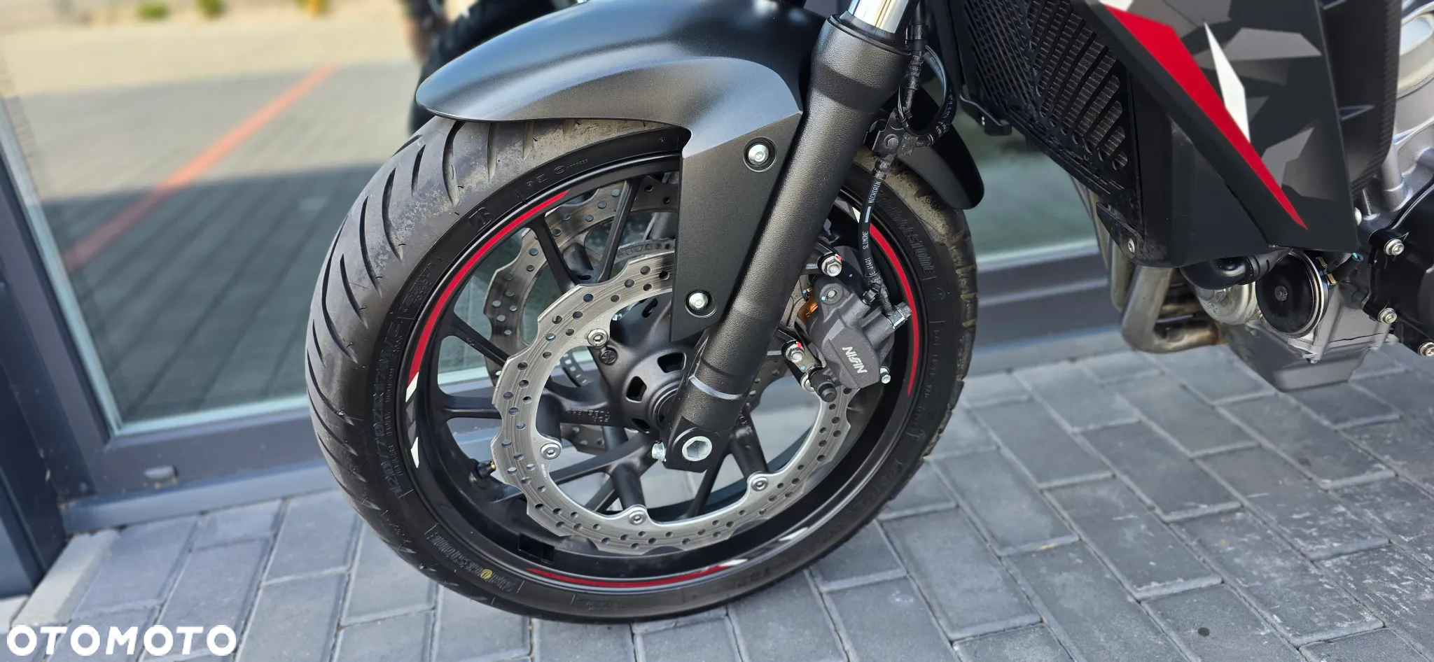 Honda CB - 25