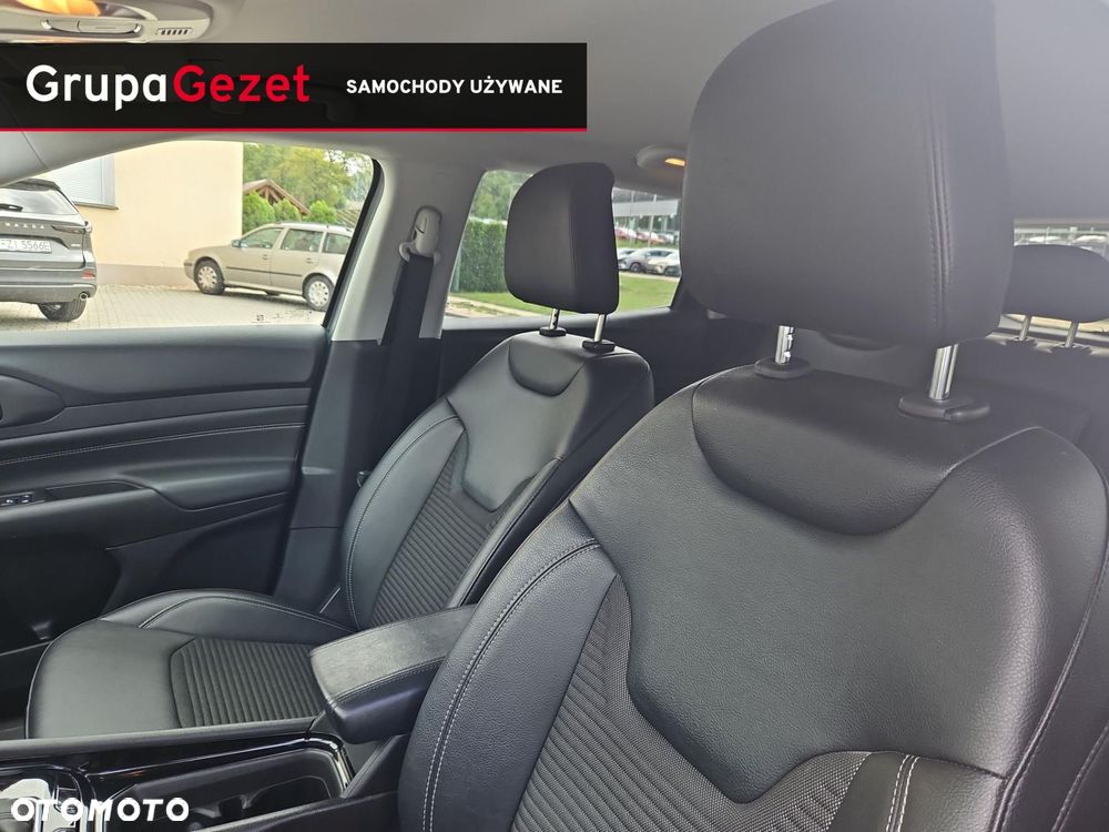 Jeep Compass 1.5 T4 mHEV Limited FWD S&S DCT - 11