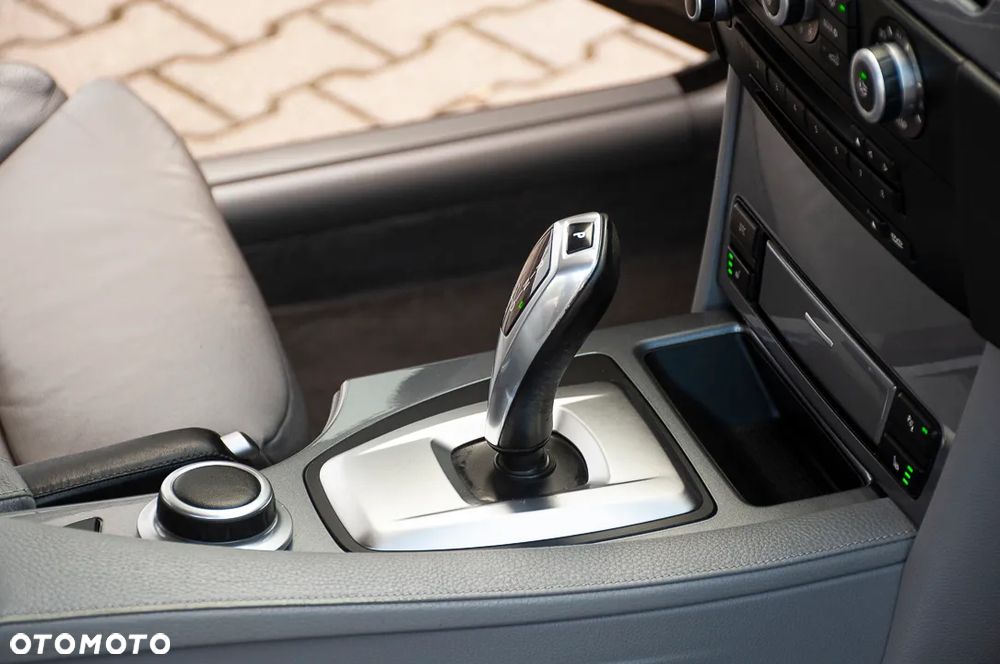 BMW Seria 5 530d - 25