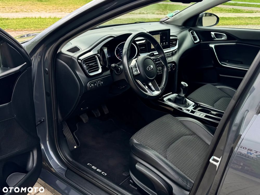 Kia Ceed 1.0 T-GDI ISG GT Line - 10
