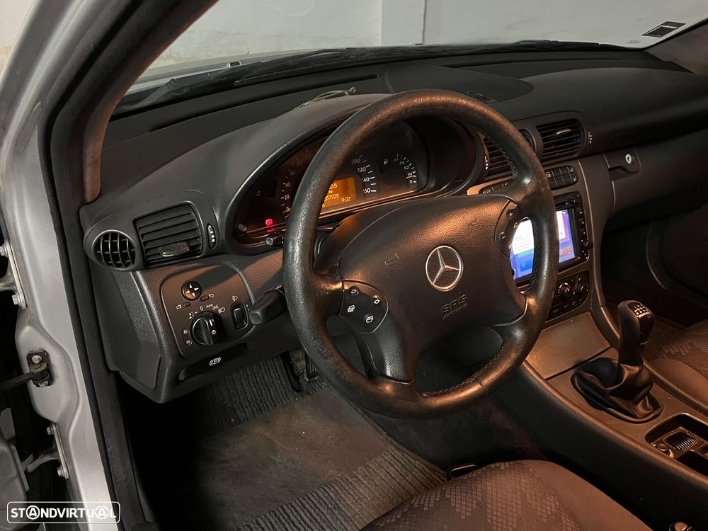 Mercedes-Benz C 270 T CDI Avantgarde - 5