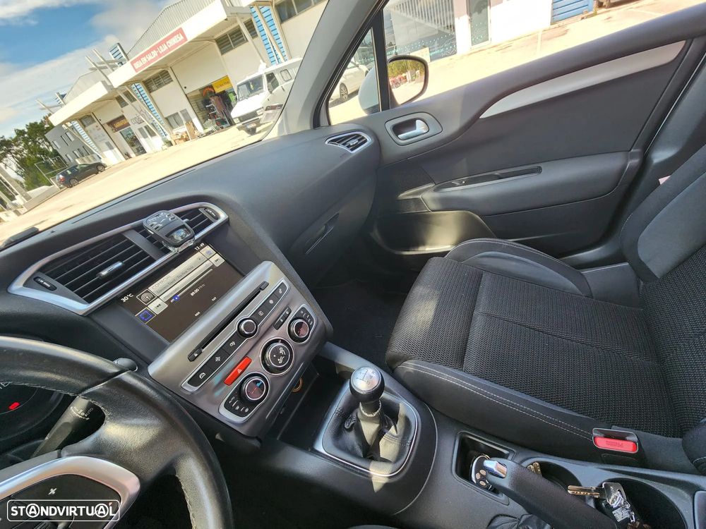 Citroën C4 1.2 PureTech Feel - 7