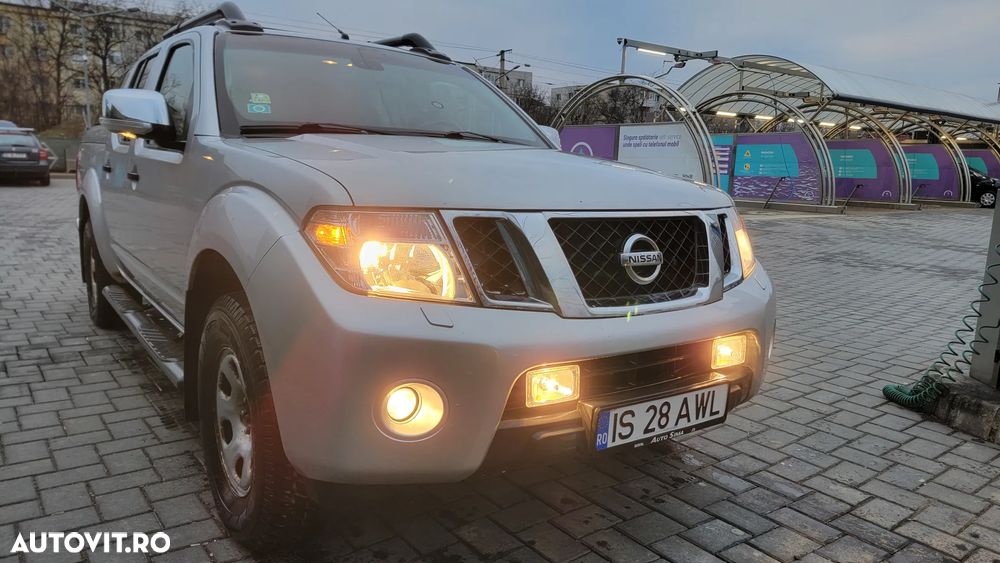 Nissan Navara 2.5 dCi DPF 4X4 Double Cab XE - 1