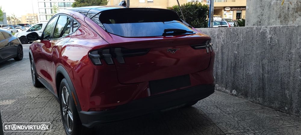 Ford Mustang Mach-E Standard - 5