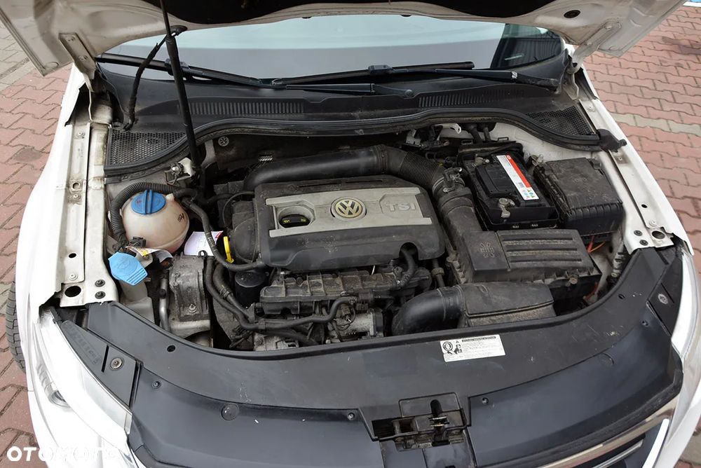 Volkswagen Passat CC 1.8 TSI Individual - 18