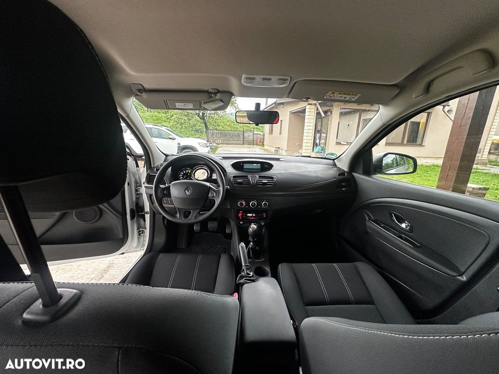 Renault Megane ENERGY TCe 115 Start & Stop Authentique - 12