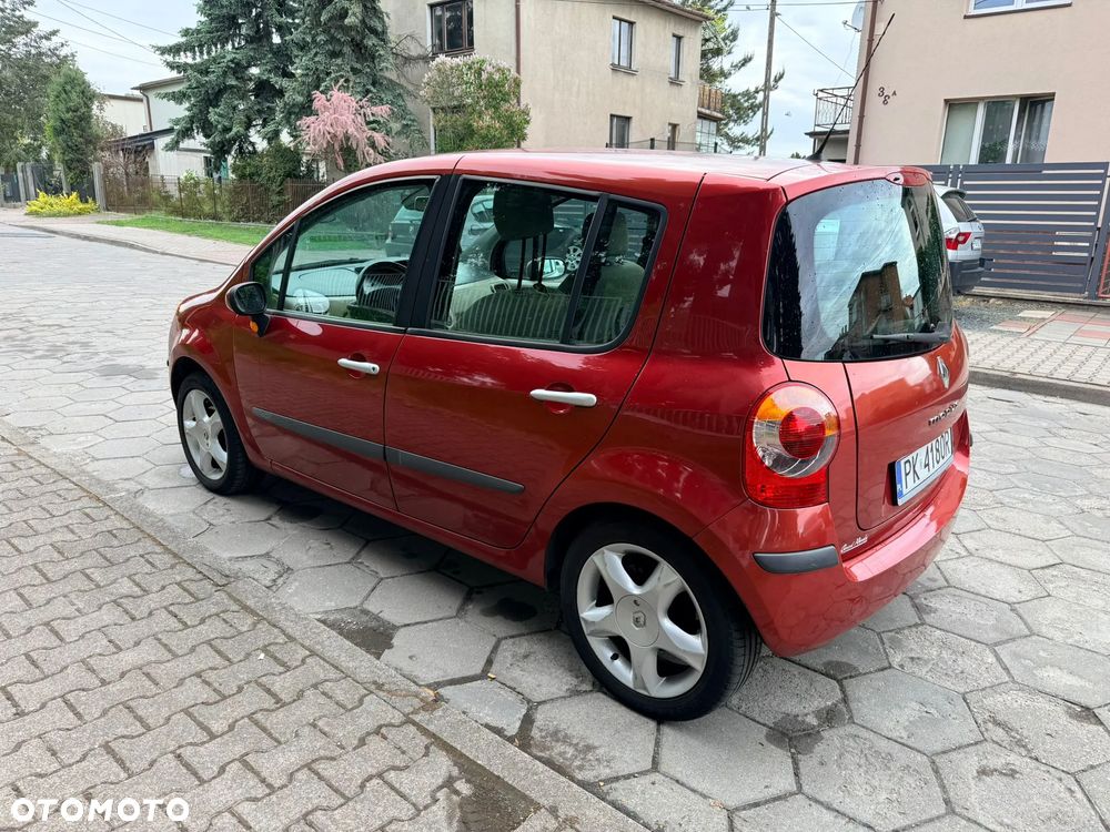 Renault Modus - 2