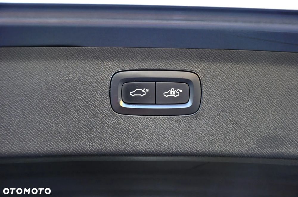 Volvo XC 90 T6 AWD Geartronic Inscription - 28