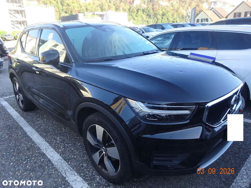 Volvo XC 40 T3 Momentum - 1