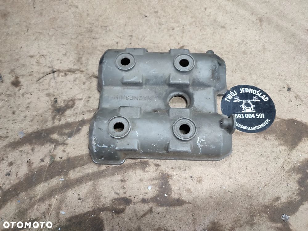 Pokrywa zaworów Suzuki TL 1000 SV 1000 - 1