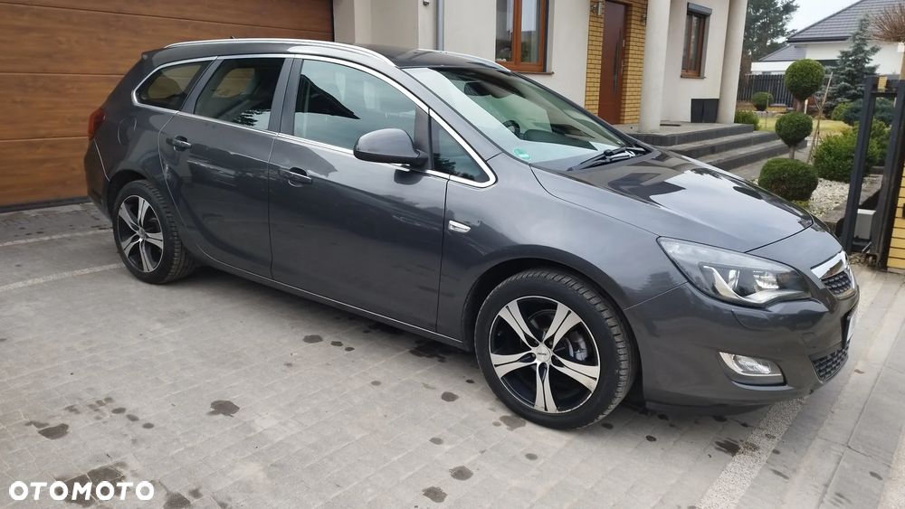 Opel Astra 1.4 Turbo Cosmo - 35