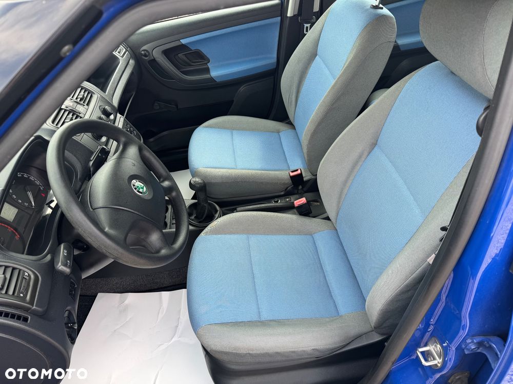 Skoda Fabia - 3