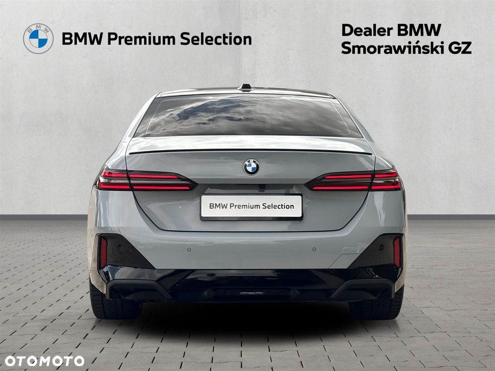 BMW Seria 5 - 24
